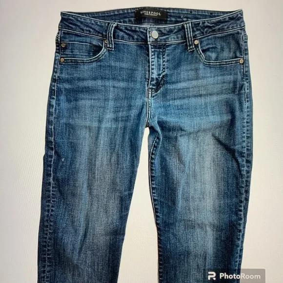 Liverpool Jeans Company Straight Leg Jeans - Picture 2 of 8